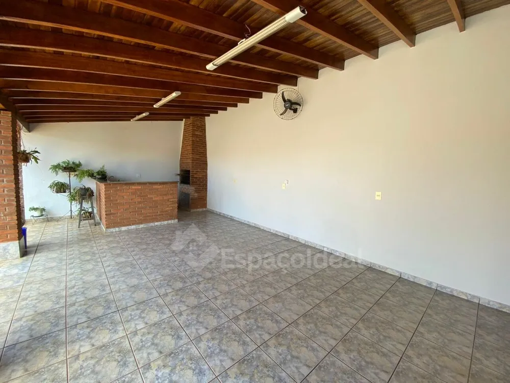 Casa, 3 quartos, 234 m² - Foto 4