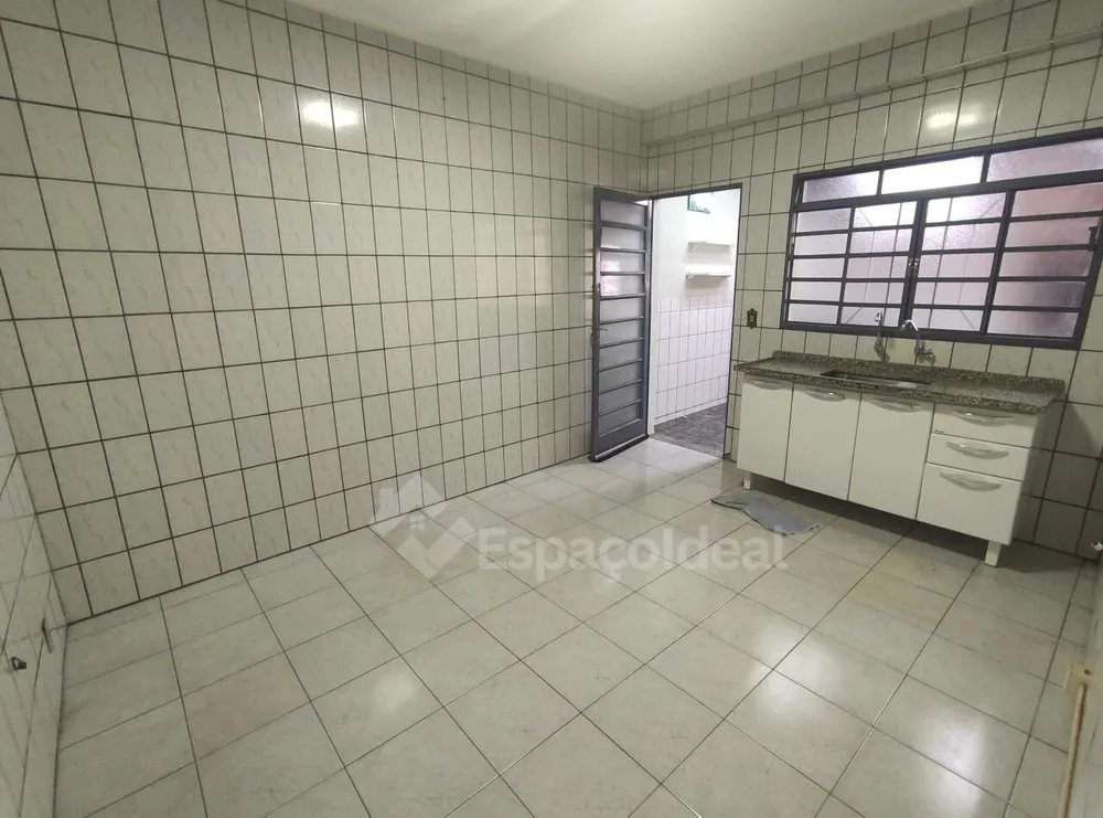 Casa, 2 quartos, 153 m² - Foto 4