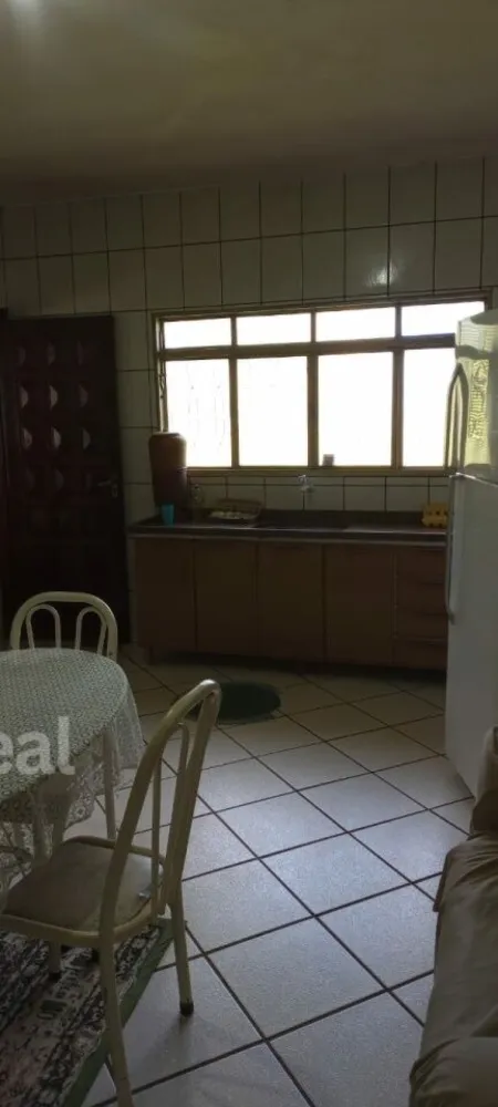 Sítio, 2 quartos, 24 m² - Foto 1