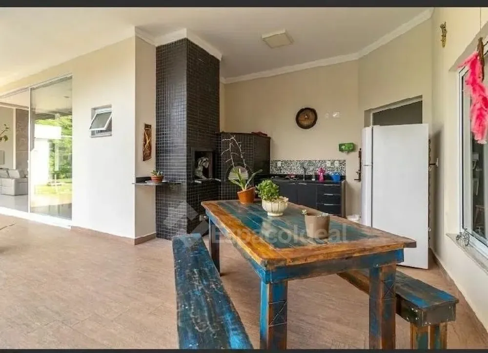 Casa, 3 quartos, 285 m² - Foto 4
