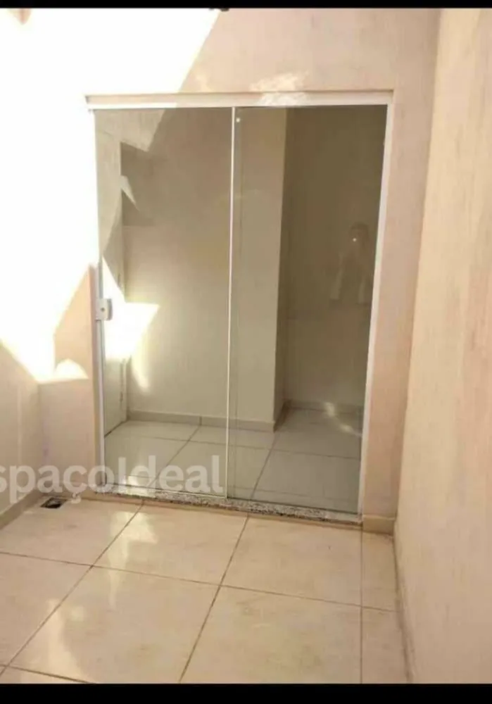 Casa, 3 quartos, 103 m² - Foto 2