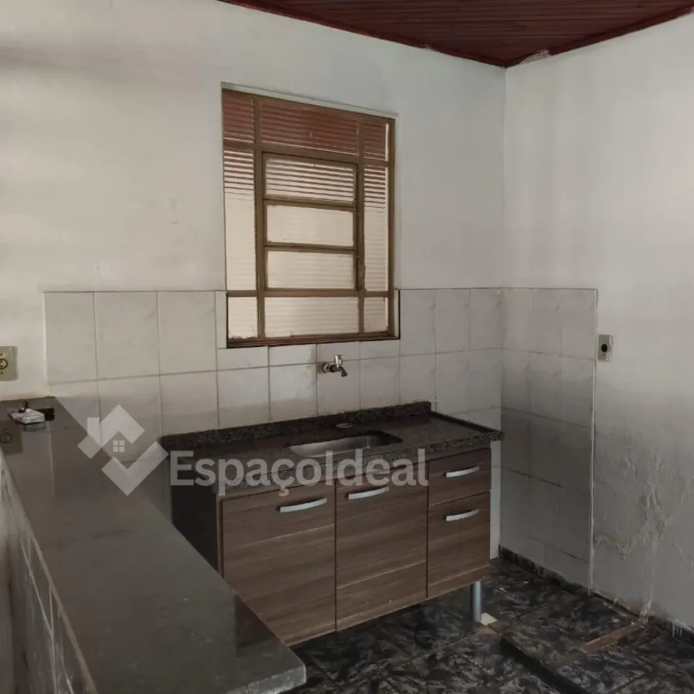 Casa, 2 quartos, 48 m² - Foto 1