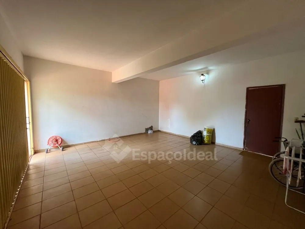 Chácara, 3 quartos, 250 m² - Foto 4