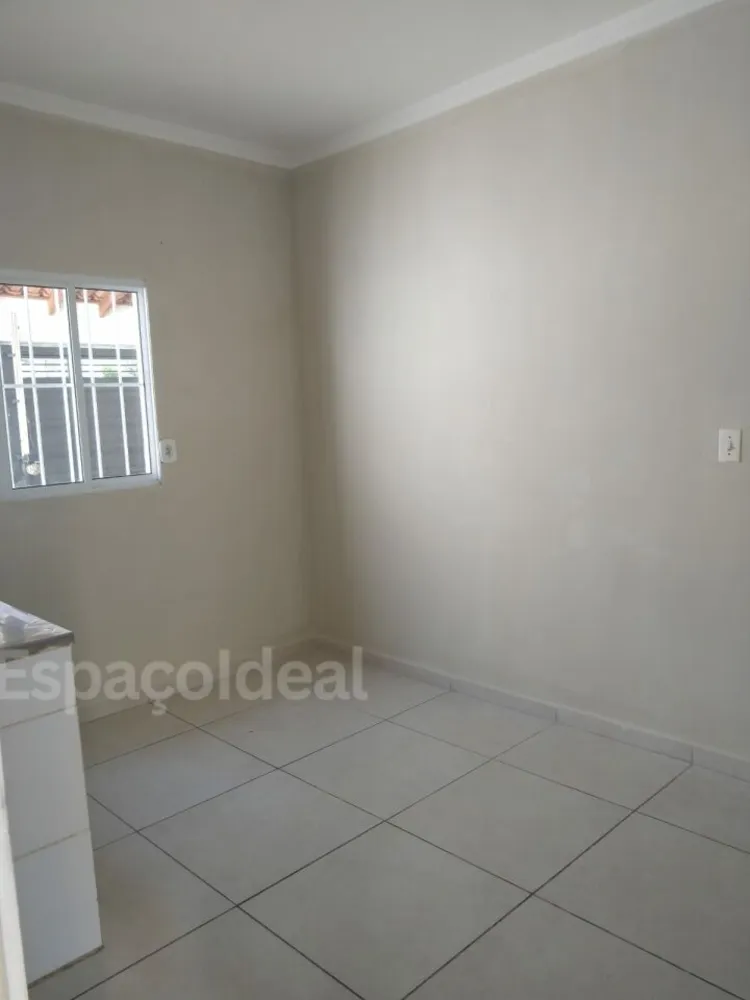 Casa, 2 quartos, 70 m² - Foto 1