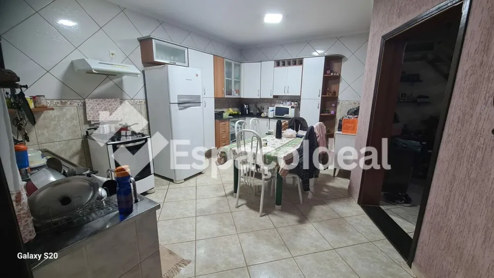 Casa, 2 quartos, 250 m² - Foto 5