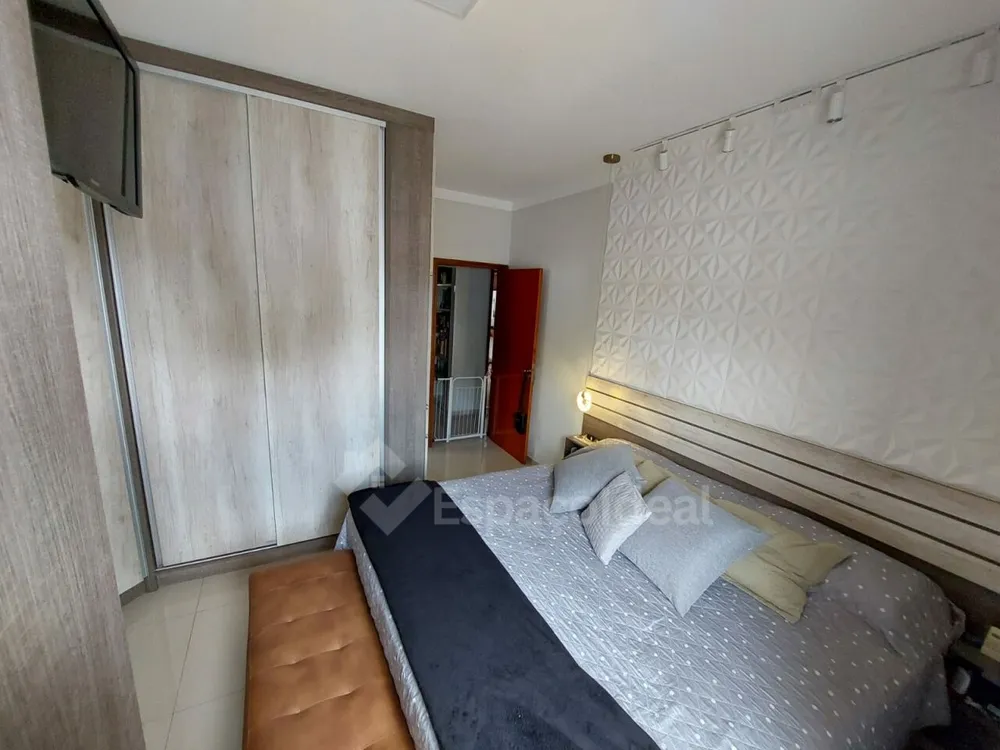 Casa, 3 quartos, 172 m² - Foto 12