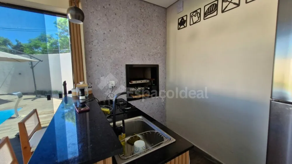 Casa, 1 quarto, 100 m² - Foto 1