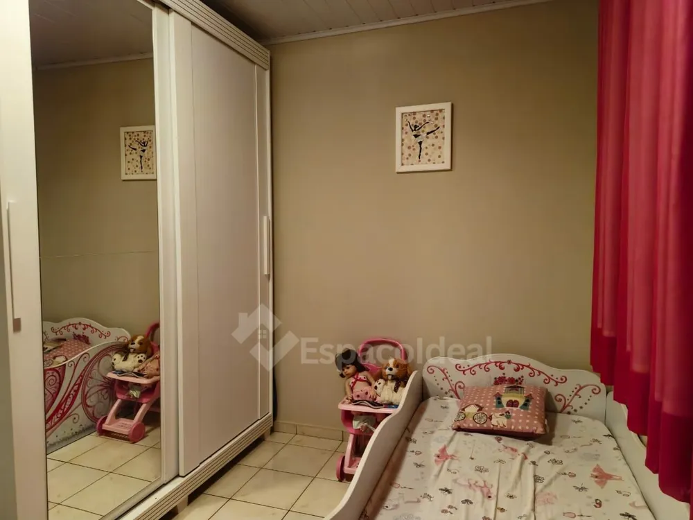 Casa, 3 quartos, 160 m² - Foto 1