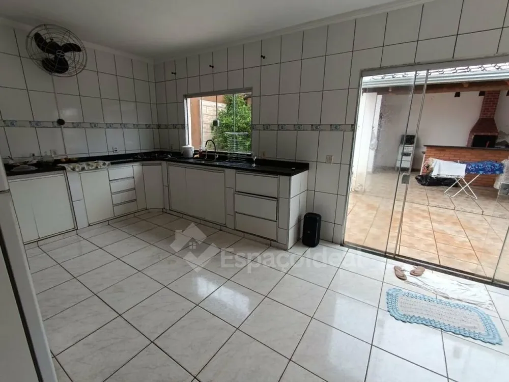 Casa, 2 quartos, 145 m² - Foto 11