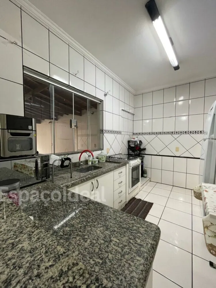 Casa, 2 quartos, 180 m² - Foto 8