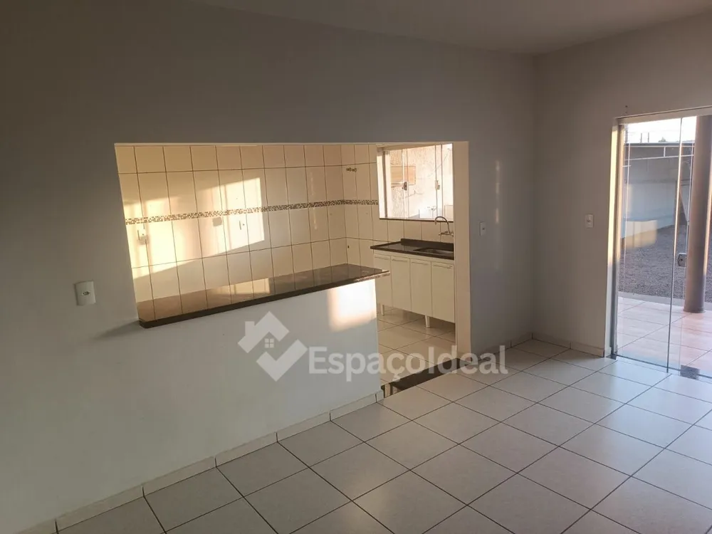 Casa, 2 quartos, 90 m² - Foto 2