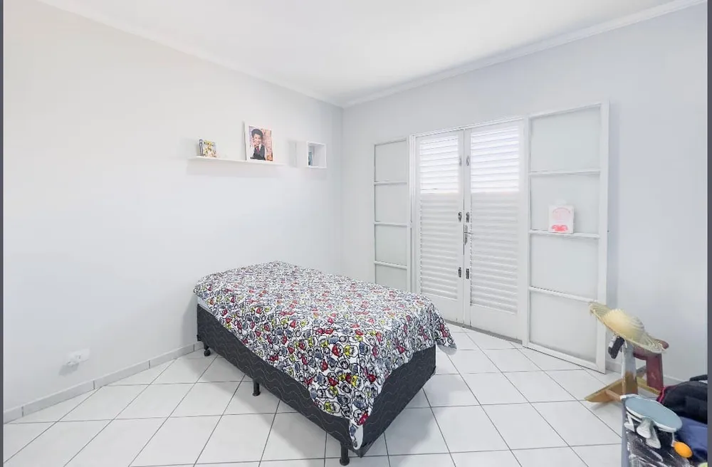 Casa, 4 quartos, 263 m² - Foto 6