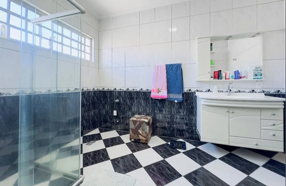 Casa, 4 quartos, 263 m² - Foto 4