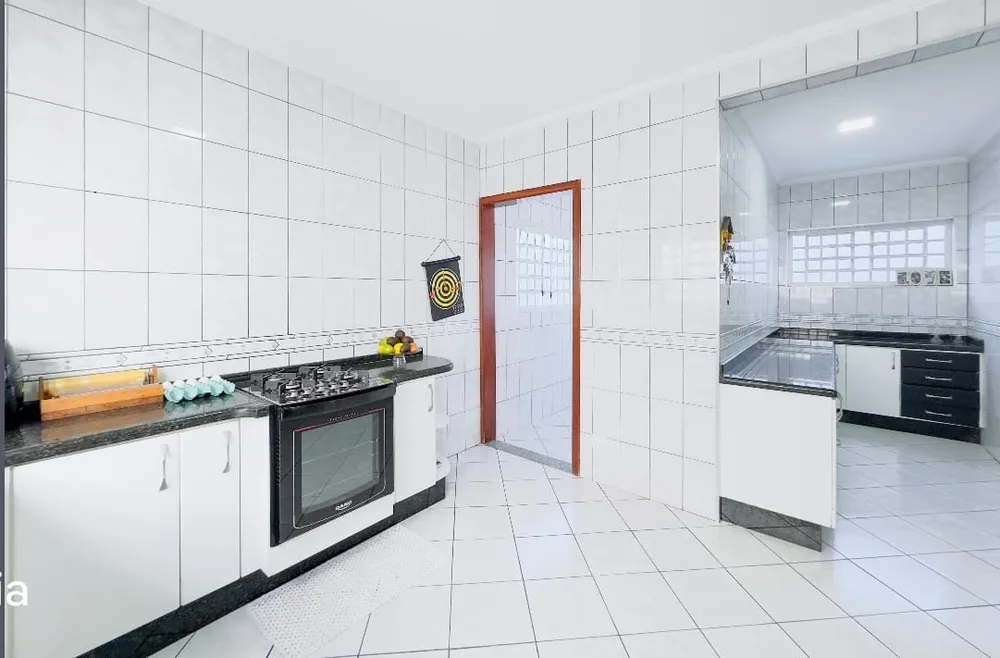 Casa, 4 quartos, 263 m² - Foto 7