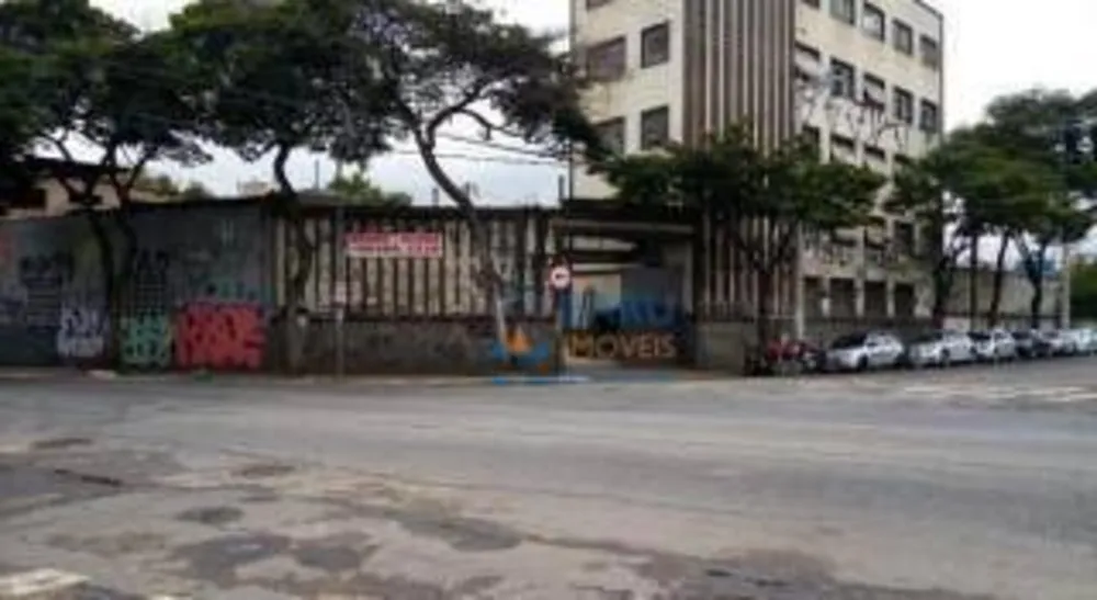 Loja-Salão, 1900 m² - Foto 1