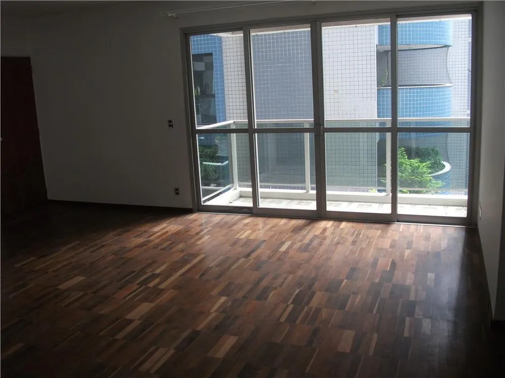 Apartamento, 3 quartos, 120 m² - Foto 2