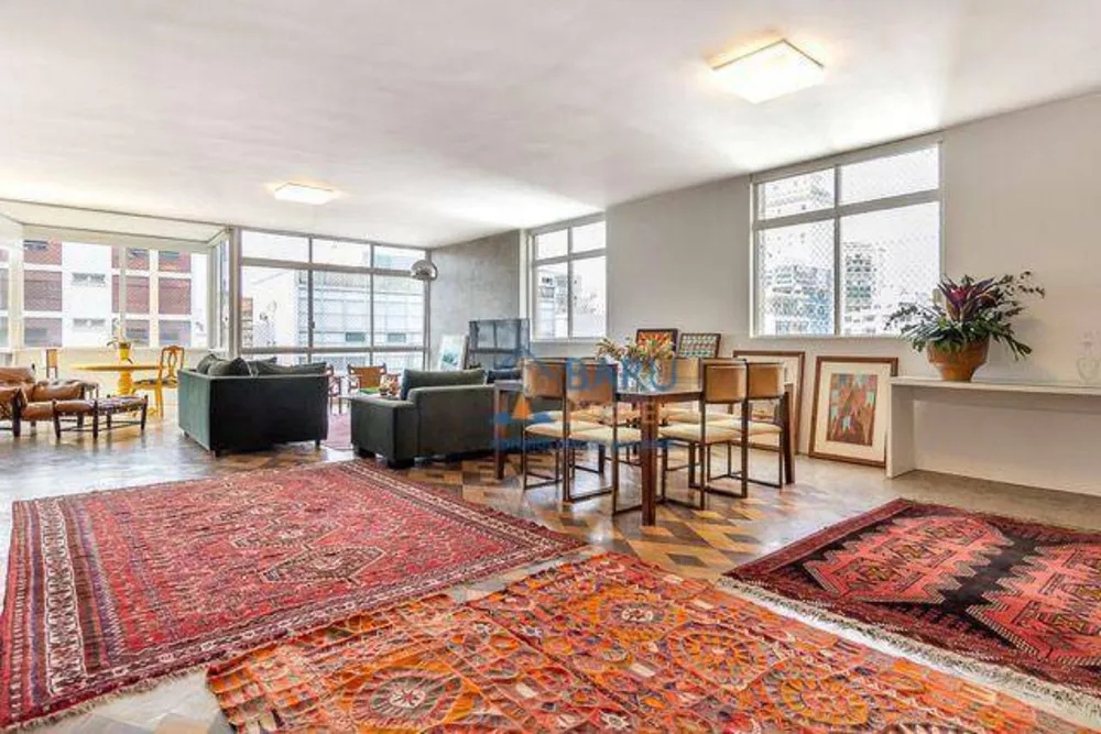 Apartamento, 3 quartos, 245 m² - Foto 1