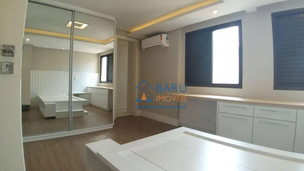 Cobertura, 3 quartos, 291 m² - Foto 4