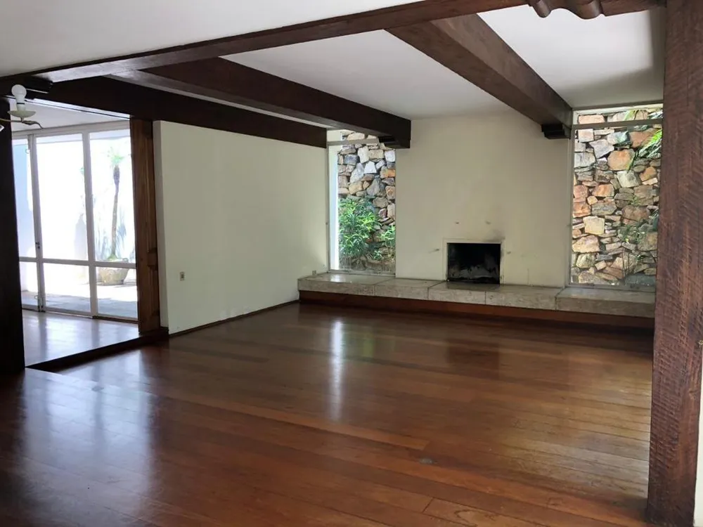 Sobrado, 4 quartos, 550 m² - Foto 1