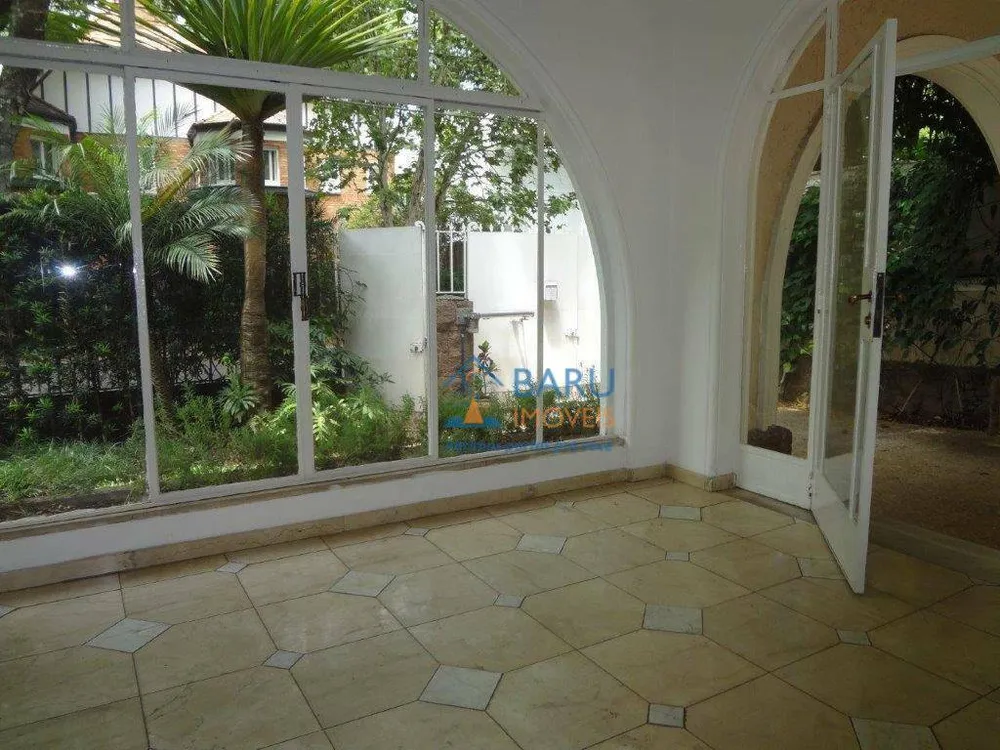 Sobrado, 4 quartos, 450 m² - Foto 2