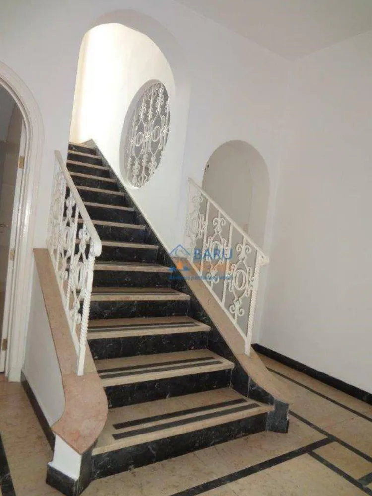 Sobrado, 4 quartos, 450 m² - Foto 1