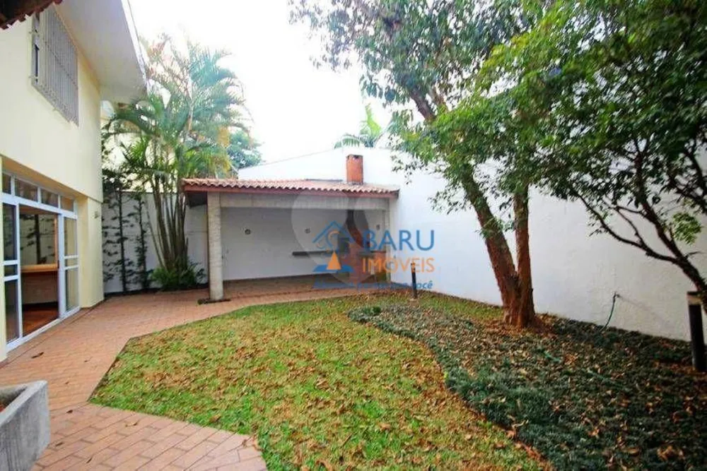 Sobrado, 3 quartos, 320 m² - Foto 1