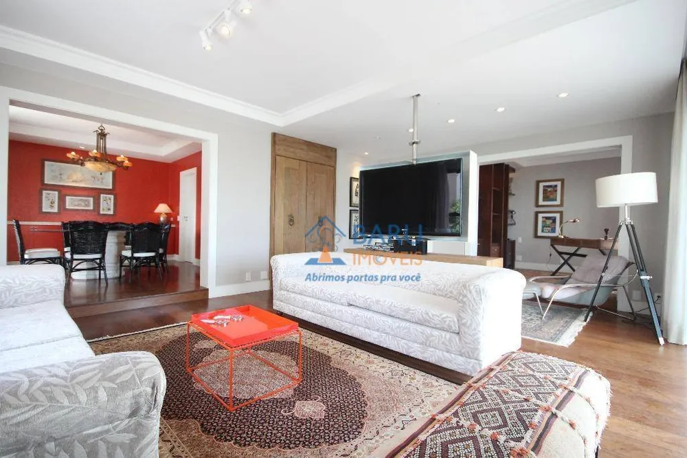 Apartamento, 4 quartos, 213 m² - Foto 1