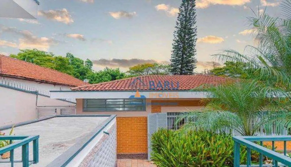 Sobrado, 3 quartos, 410 m² - Foto 1