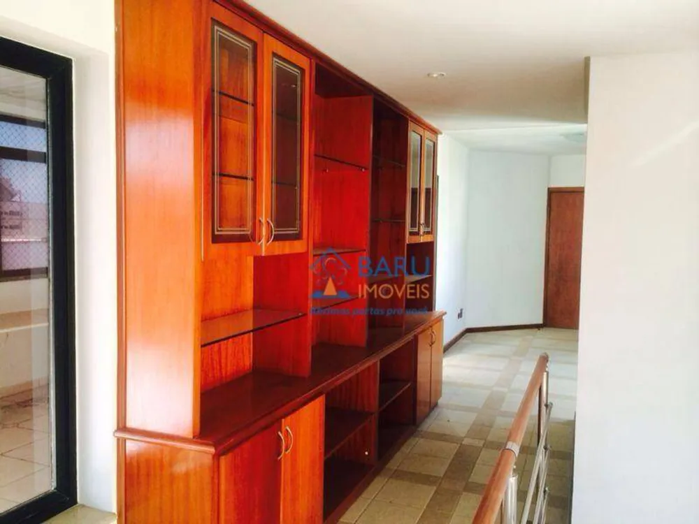 Cobertura, 3 quartos, 300 m² - Foto 1