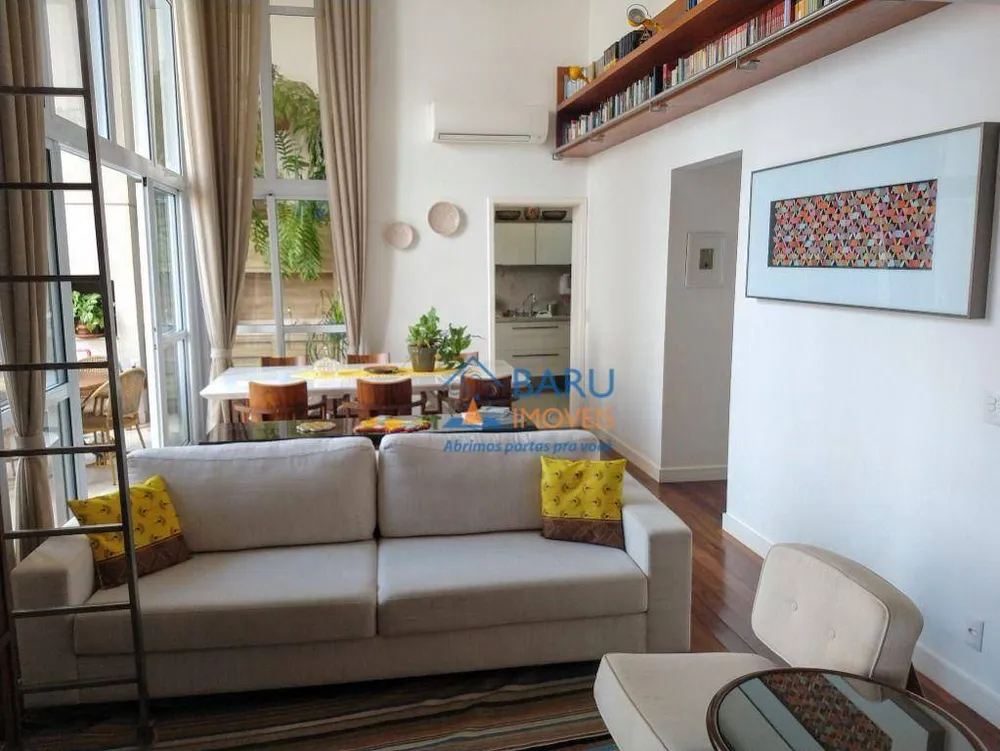 Apartamento, 3 quartos, 156 m² - Foto 1