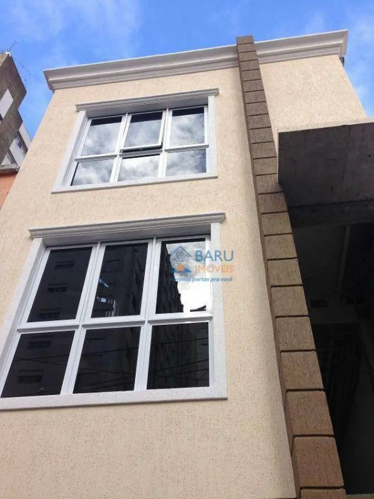 Sobrado, 1 quarto, 360 m² - Foto 1