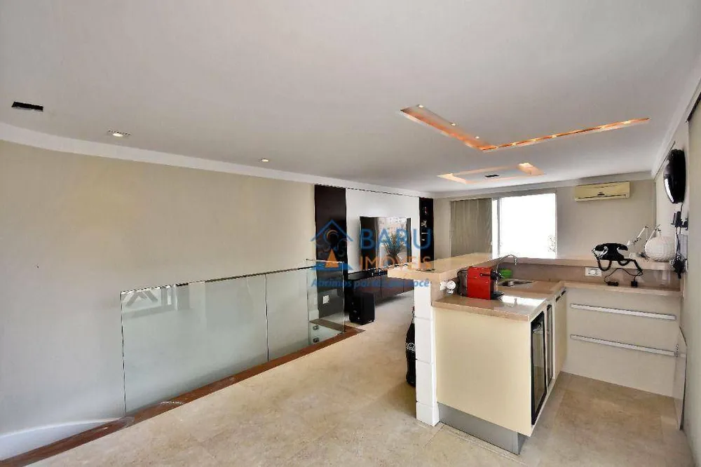 Cobertura, 3 quartos, 181 m² - Foto 4