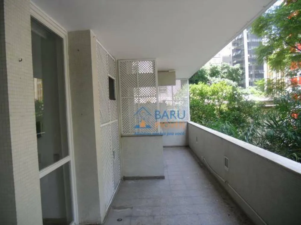 Apartamento, 3 quartos, 268 m² - Foto 2