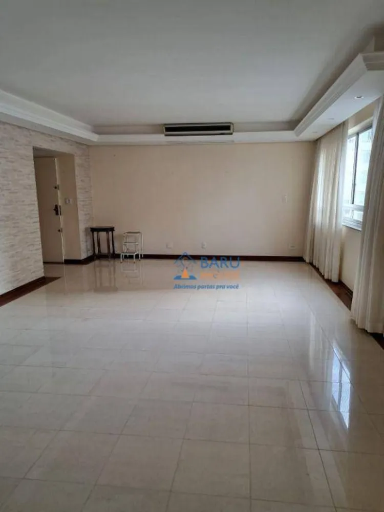 Apartamento, 3 quartos, 200 m² - Foto 1