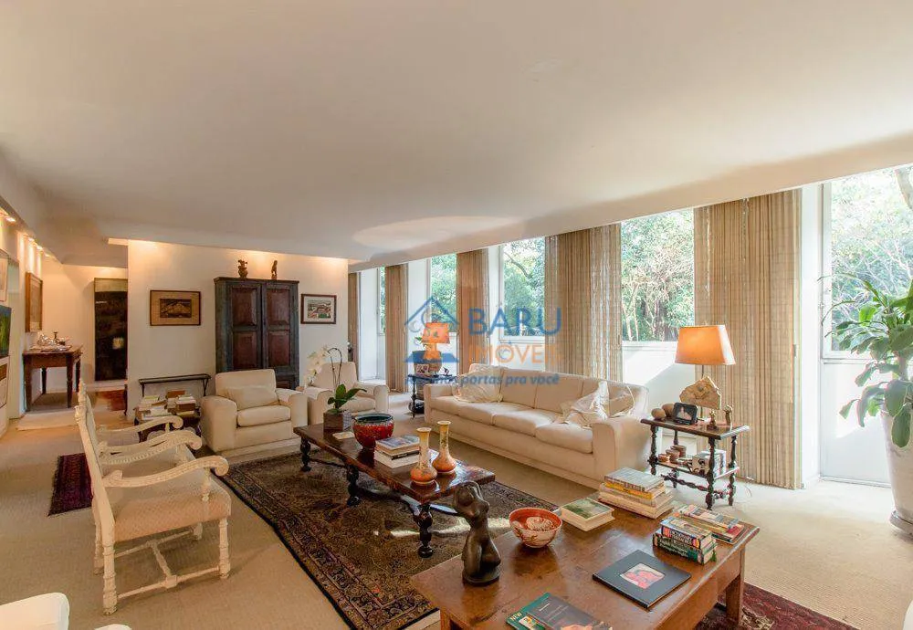 Apartamento, 3 quartos, 320 m² - Foto 1