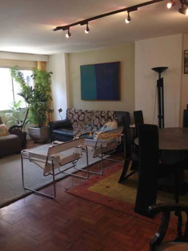 Apartamento, 3 quartos, 130 m² - Foto 1
