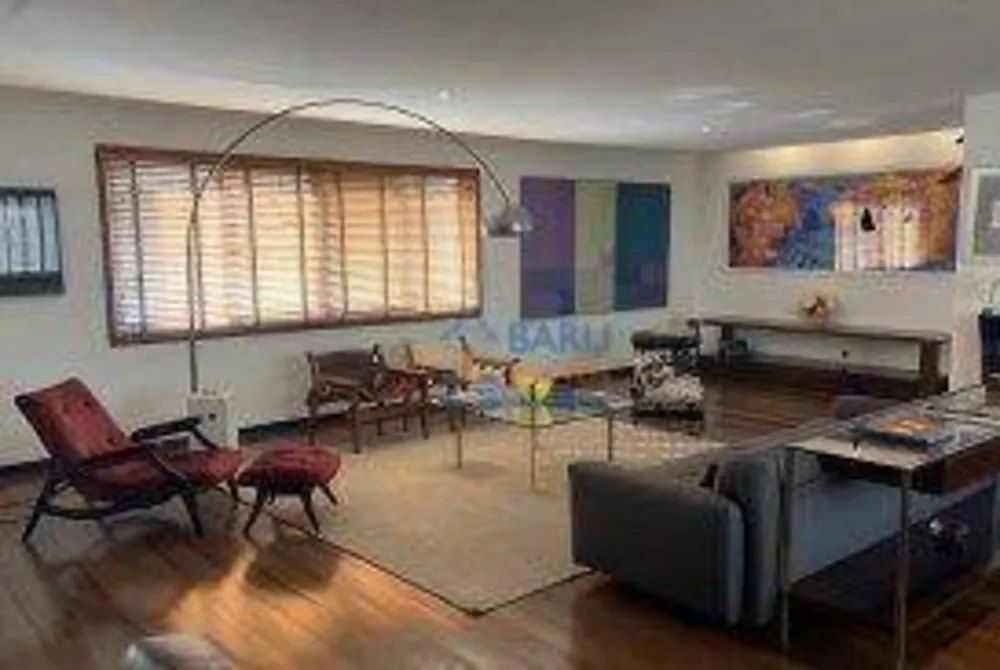 Apartamento, 3 quartos, 210 m² - Foto 1