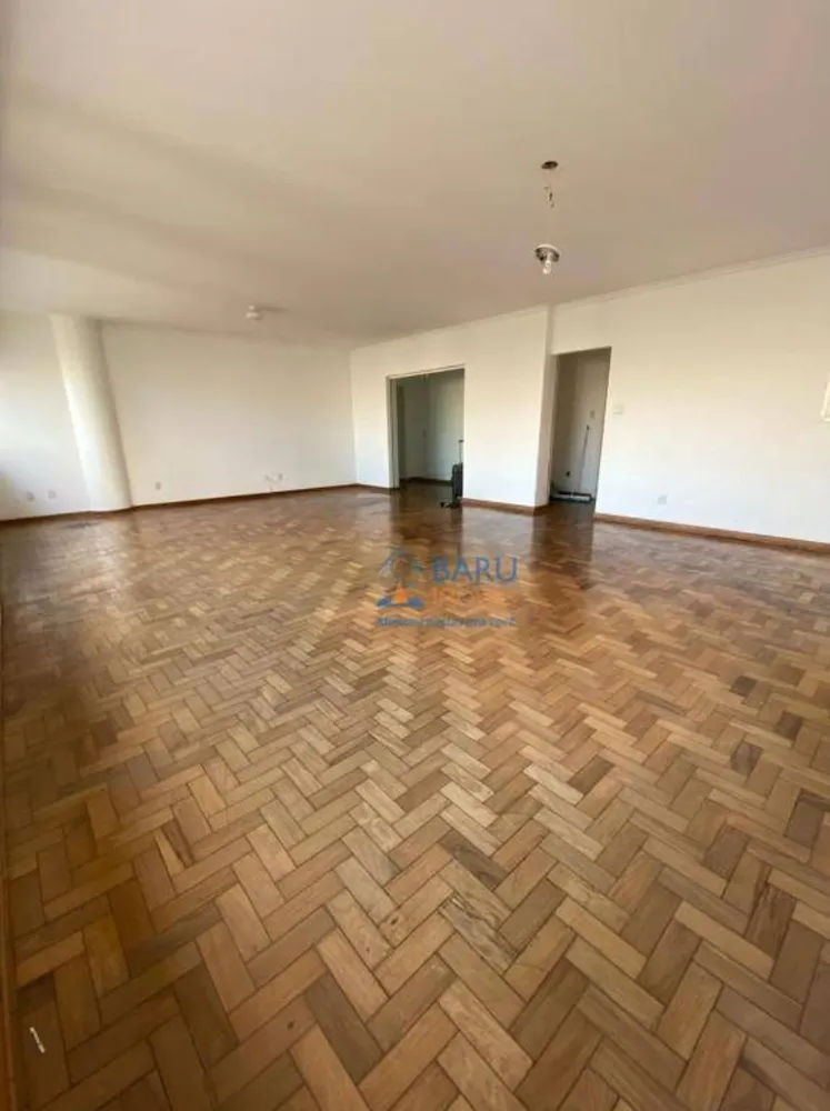 Apartamento, 3 quartos, 236 m² - Foto 2