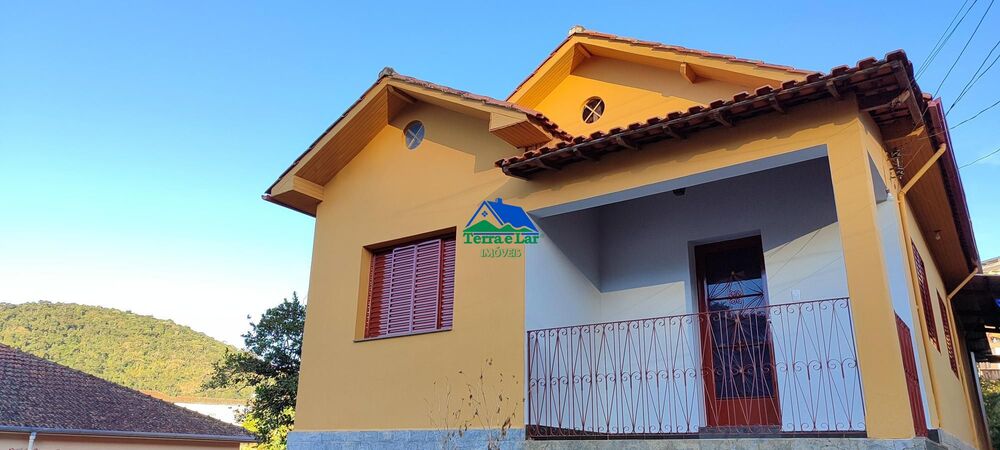 Casa, 4 quartos, 170 m² - Foto 1