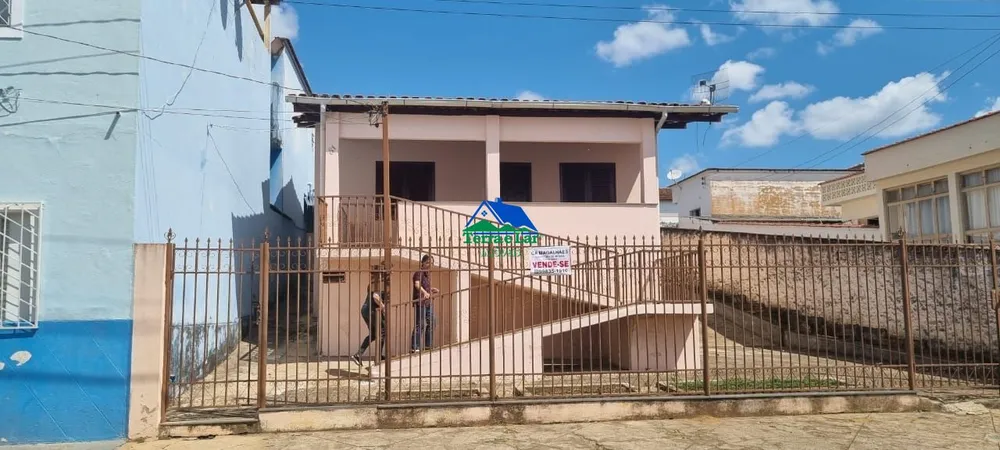 Casa, 3 quartos, 360 m² - Foto 2