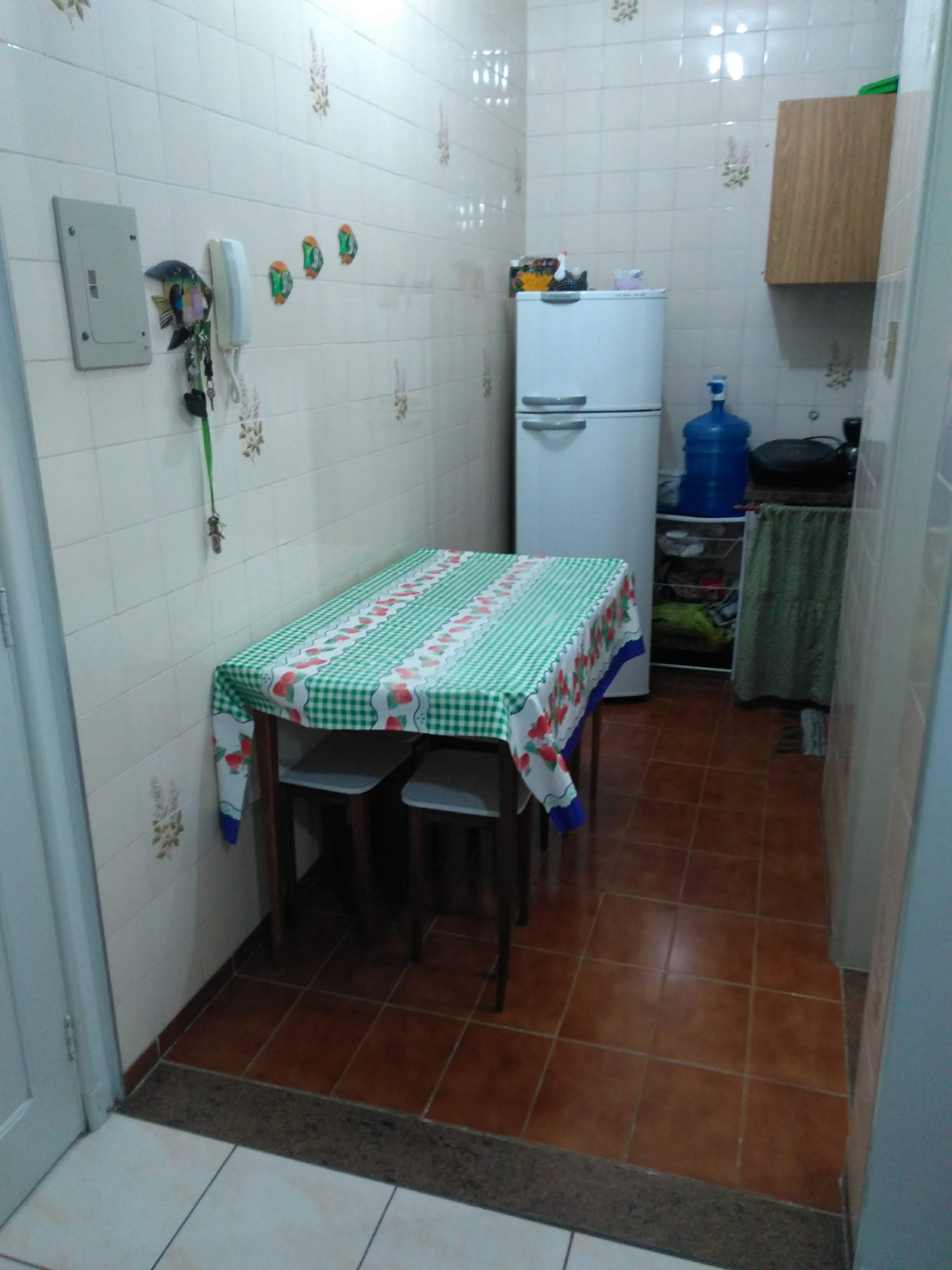 Apartamento à venda e aluguel com 1 quarto, 40m² - Foto 8