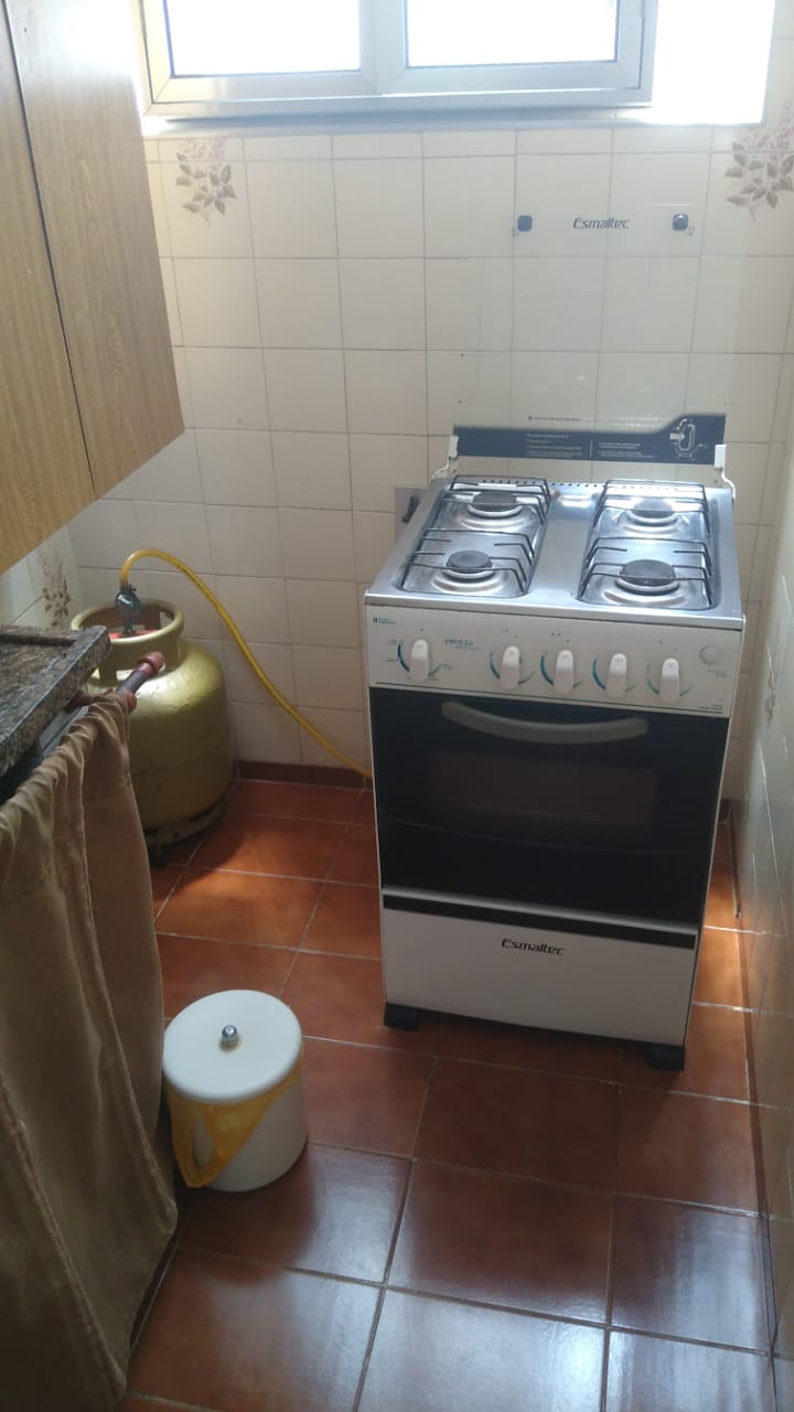 Apartamento à venda e aluguel com 1 quarto, 40m² - Foto 11