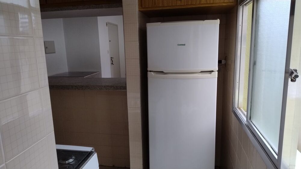 Apartamento à venda com 1 quarto, 50m² - Foto 3