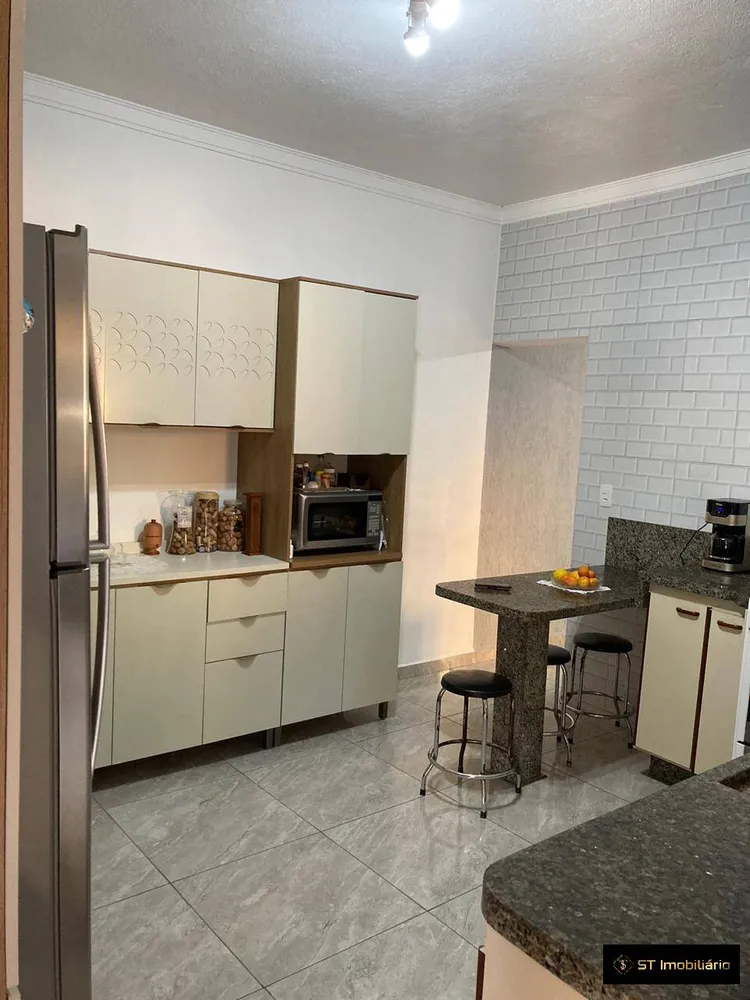 Chácara, 6 quartos, 700 m² - Foto 13