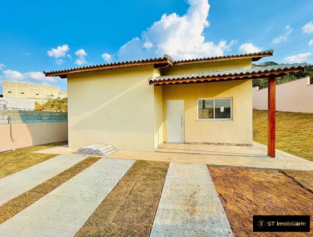 Casa, 2 quartos, 330 m² - Foto 1