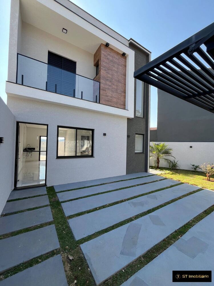 Sobrado à venda com 2 quartos, 93m² - Foto 2