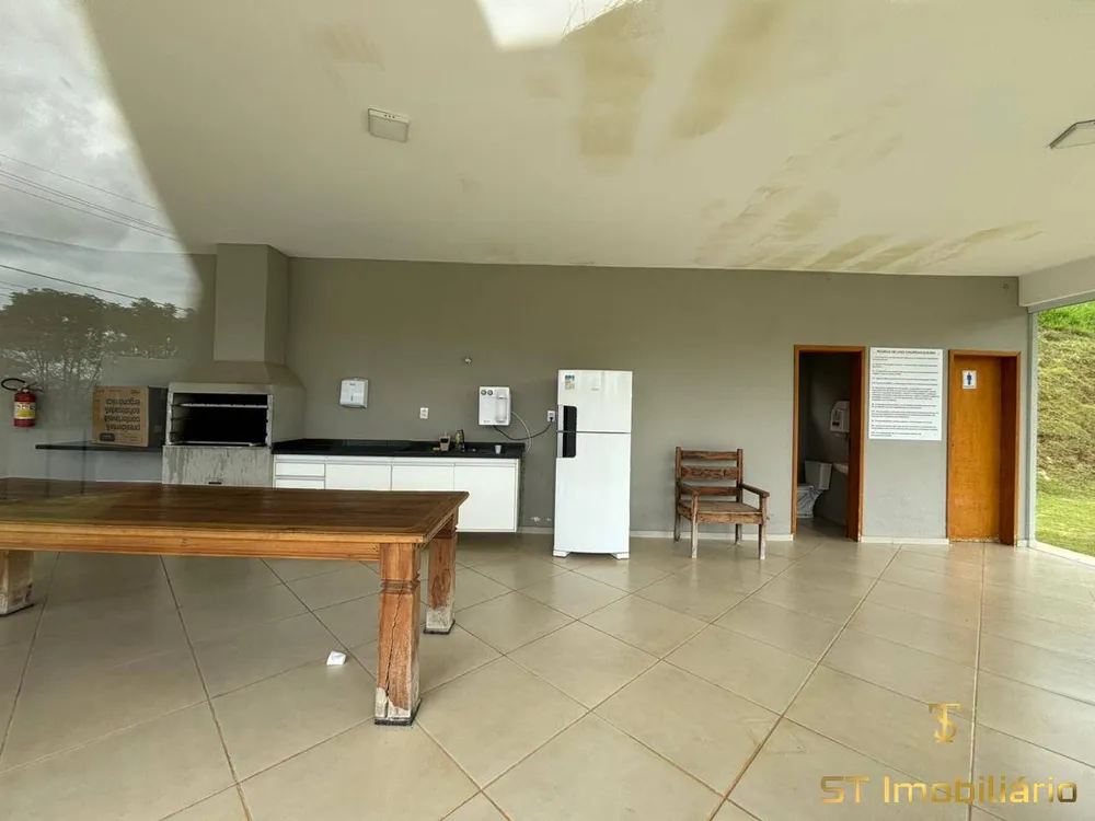 Terreno, 738 m² - Foto 1