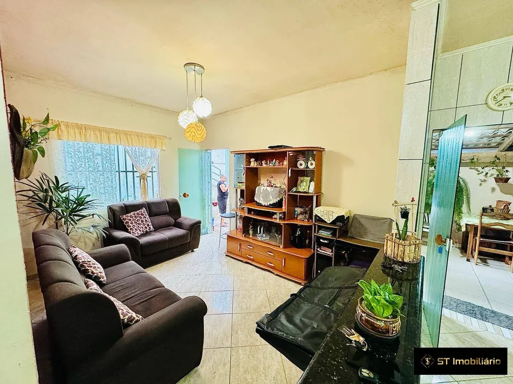 Casa, 3 quartos, 114 m² - Foto 1
