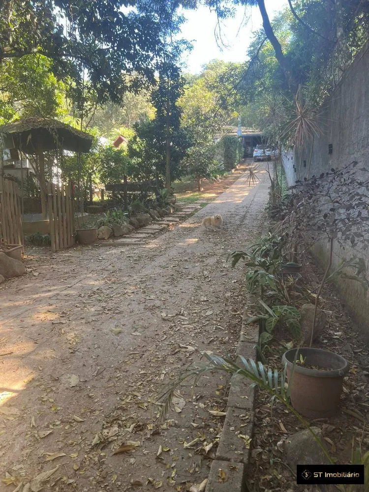 Chácara, 4 quartos, 1800 m² - Foto 1
