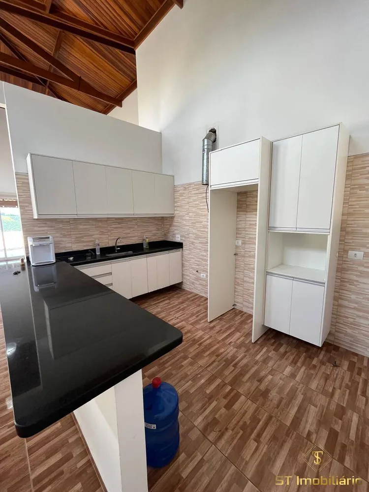 Chácara, 6 quartos, 2800 m² - Foto 2